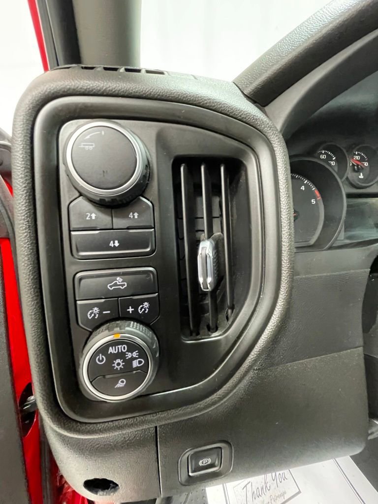 2023 Chevrolet Silverado 2500HD Custom - Photo 13