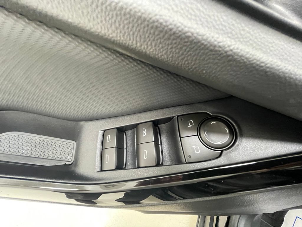2026 Chevrolet Equinox LT - Photo 15