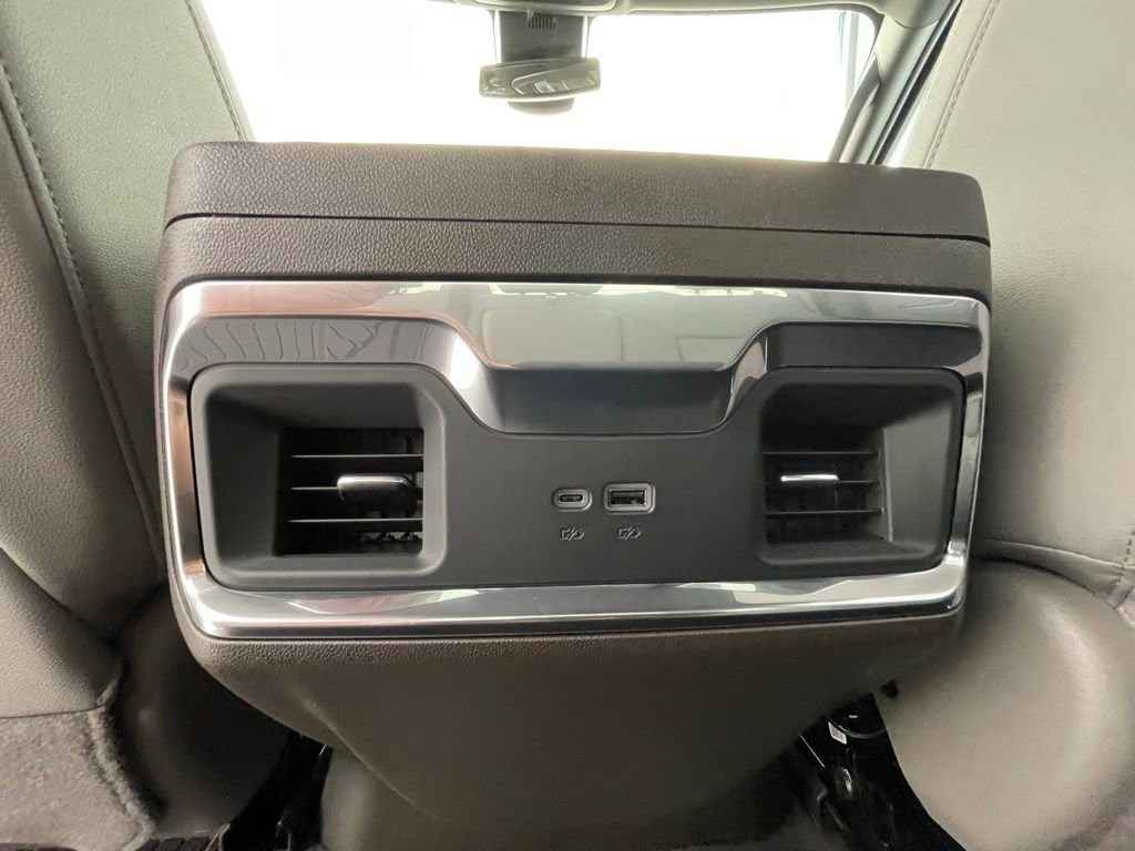 2026 Chevrolet Silverado 1500 LTZ - Photo 10