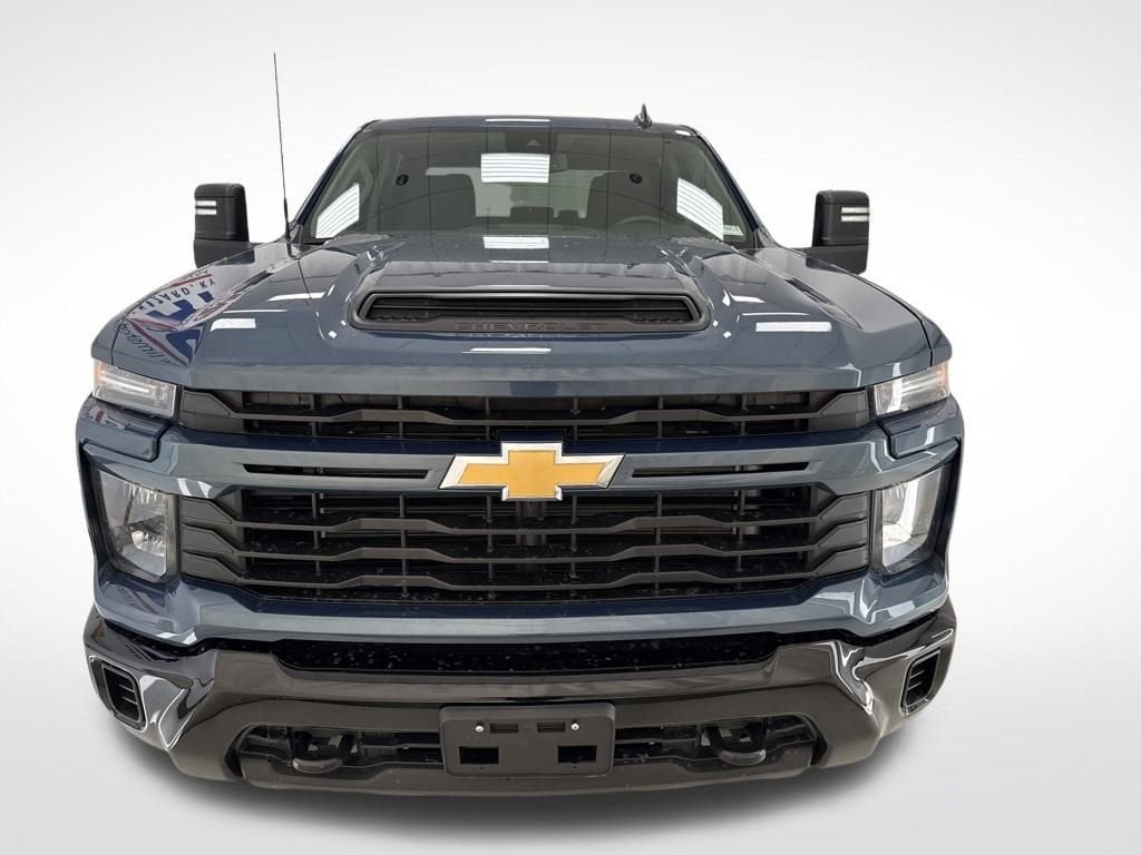 New 2026 Chevrolet Silverado 2500 HD Custom Truck