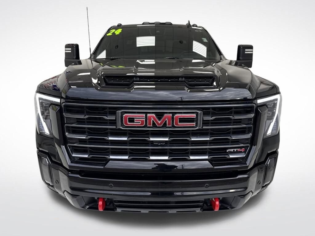 Used 2024 GMC Sierra 2500 HD AT4 Truck