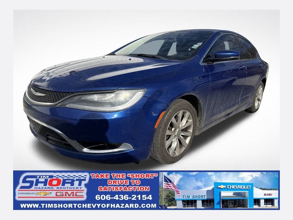 2015 Chrysler 200 C's photo