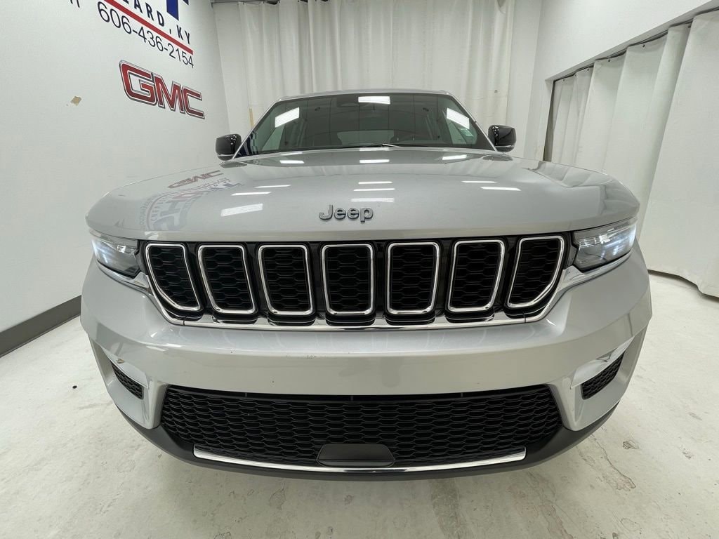Used 2024 Jeep Grand Cherokee 4xe with VIN 1C4RJYB67R8957146 for sale in Hazard, KY
