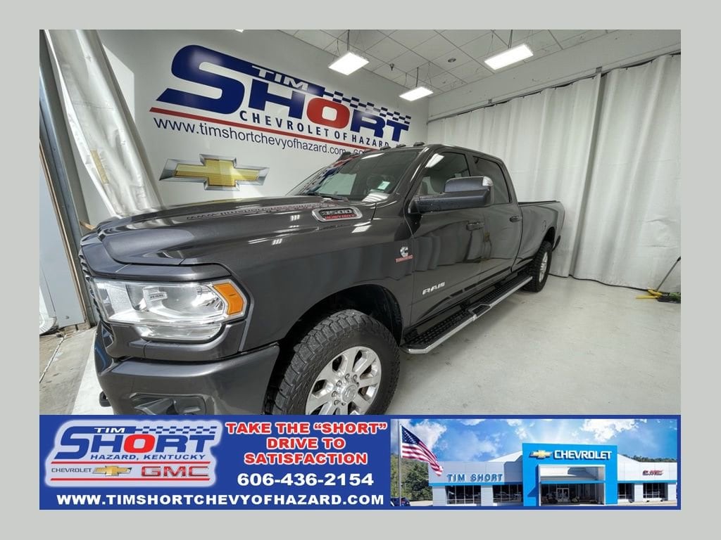 2021 RAM 3500 Big Horn 4X4 Crew Cab LWB's photo