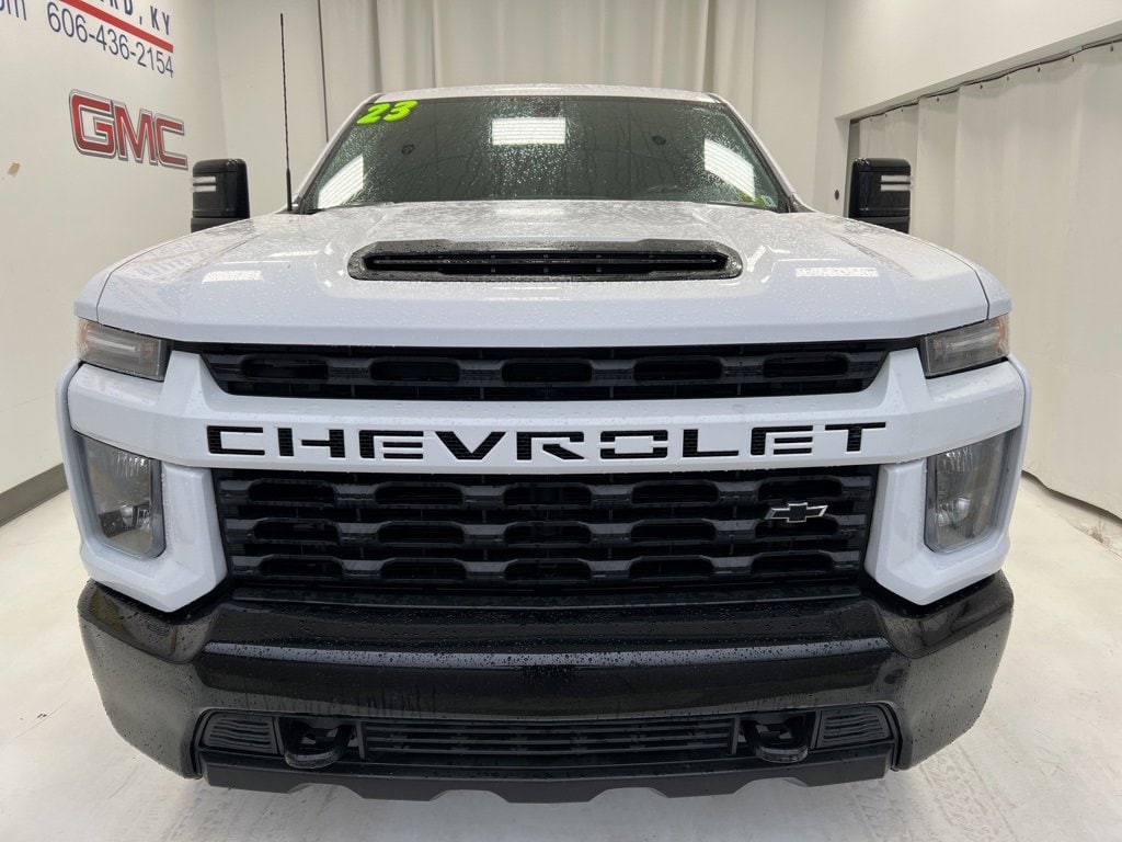 Used 2023 Chevrolet Silverado 2500HD Custom with VIN 2GC4YME74P1727423 for sale in Hazard, KY