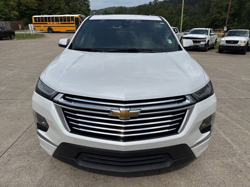 2023 Chevrolet Traverse Premier photo 2