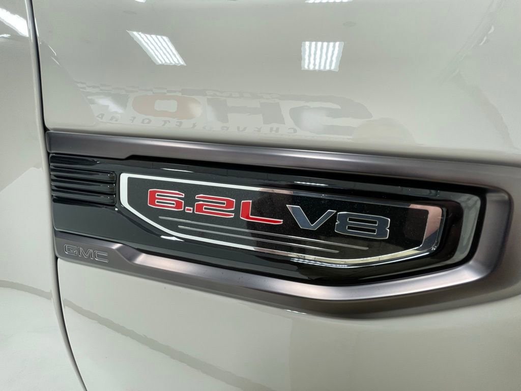 2026 GMC Sierra 1500 AT4X - Photo 6