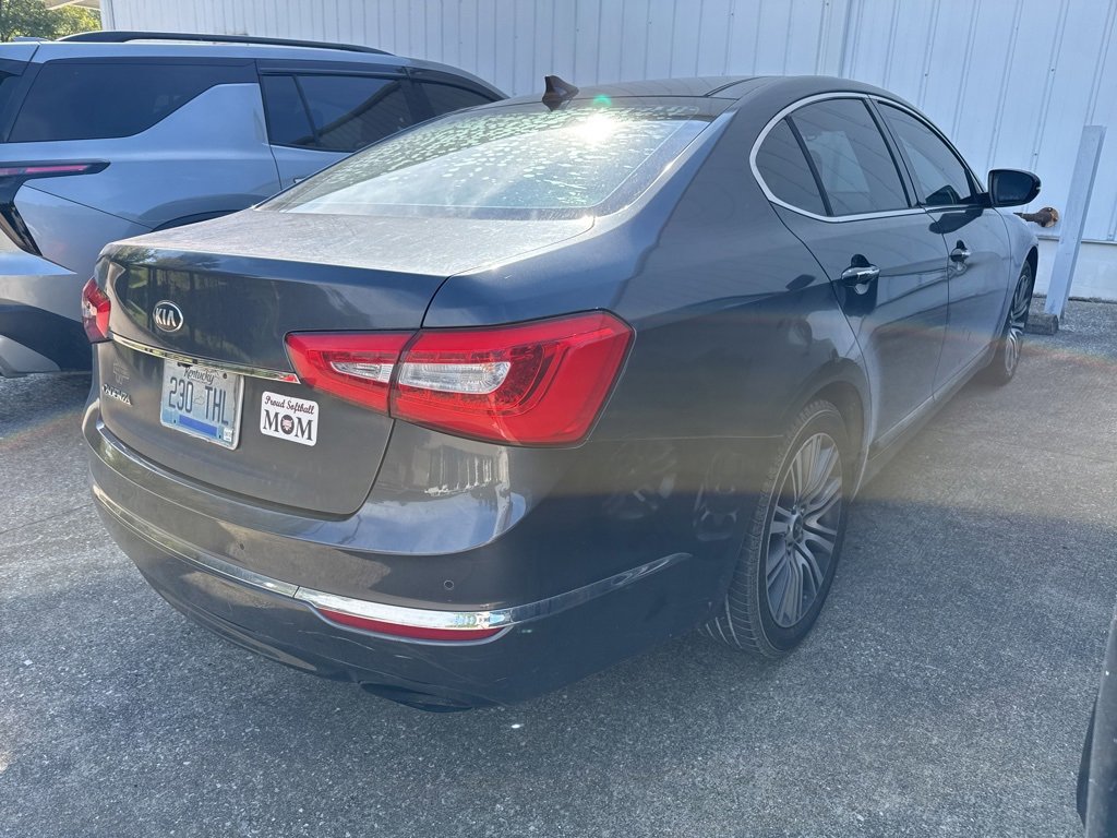 2014 Kia Cadenza Premium photo 4