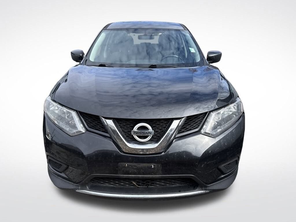 Used 2016 Nissan Rogue SV