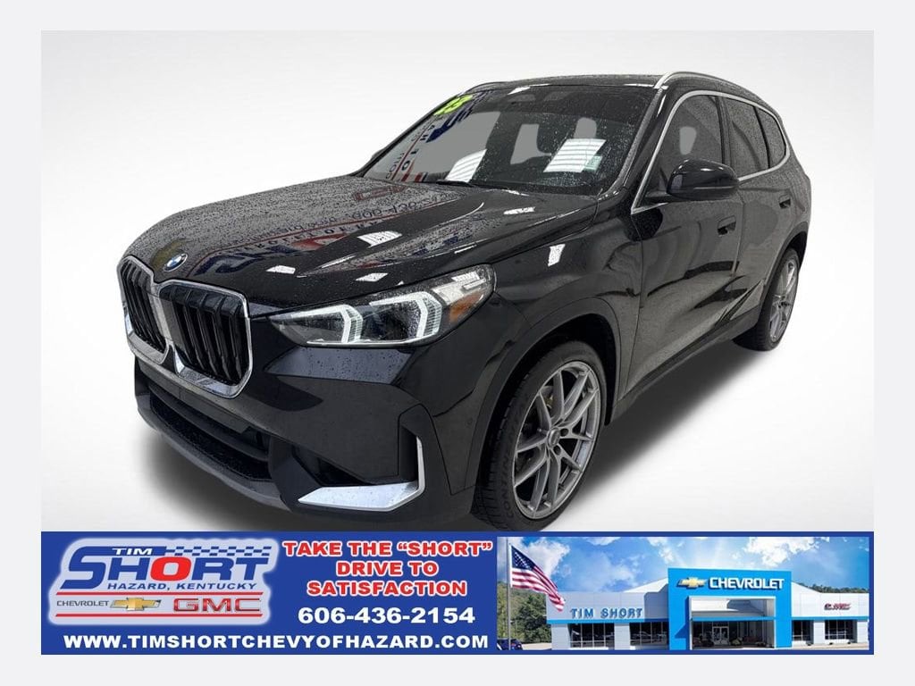 2023 BMW X1 28i's photo