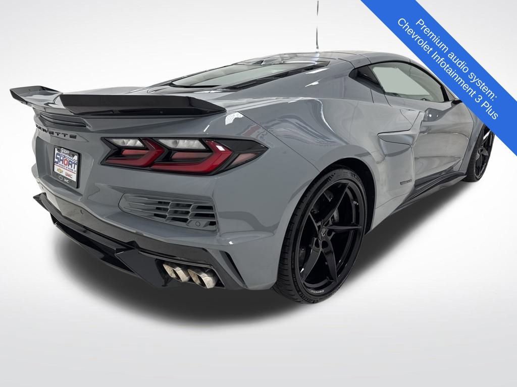 2025 Chevrolet Corvette E-Ray 1LZ photo 4