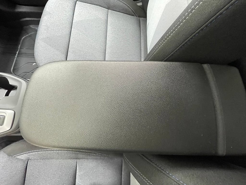 2026 Chevrolet Trax LS - Photo 17