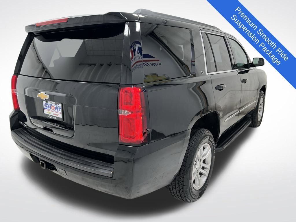 2019 Chevrolet Tahoe LT photo 3