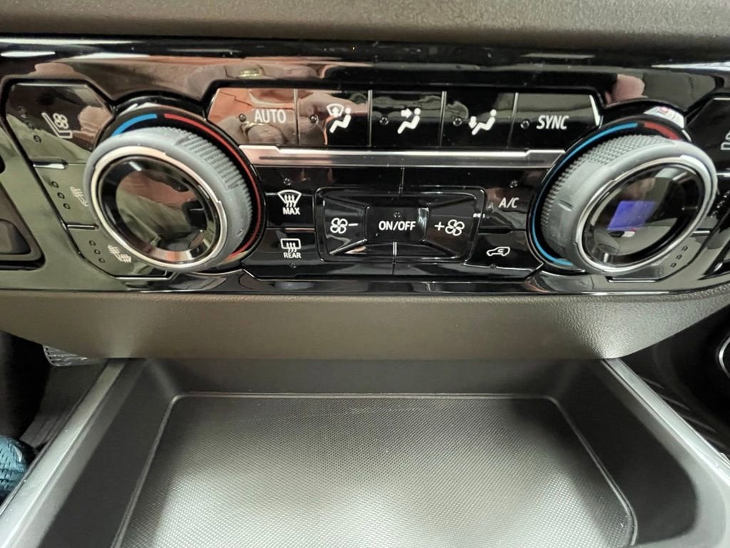 2026 Chevrolet Silverado 1500 LTZ - Photo 21