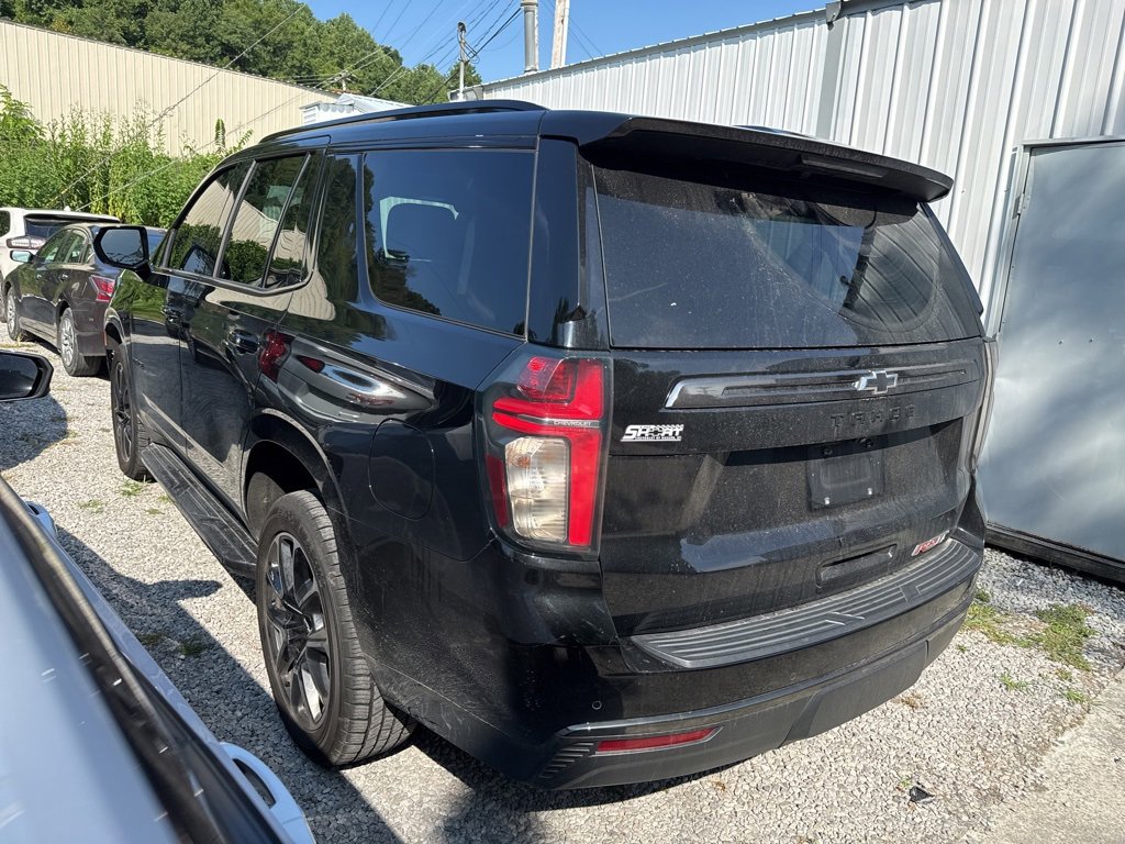 2021 Chevrolet Tahoe RST photo 3