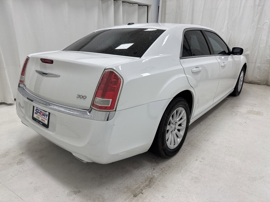 Used 2014 Chrysler 300