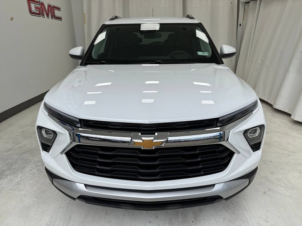 2026 Chevrolet Trailblazer LT - Photo 2