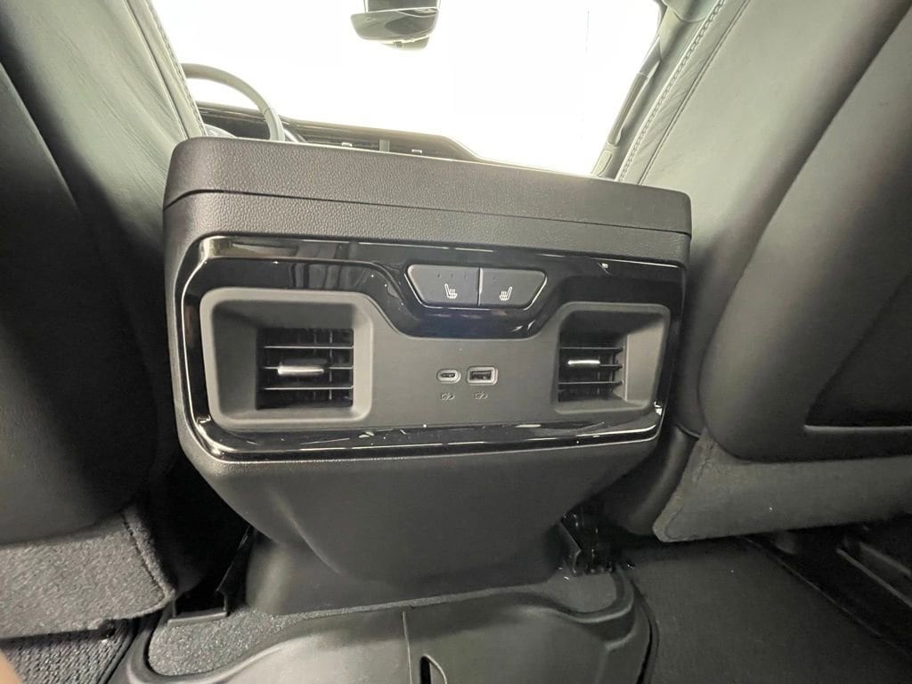 2026 GMC Sierra 1500 AT4X - Photo 15