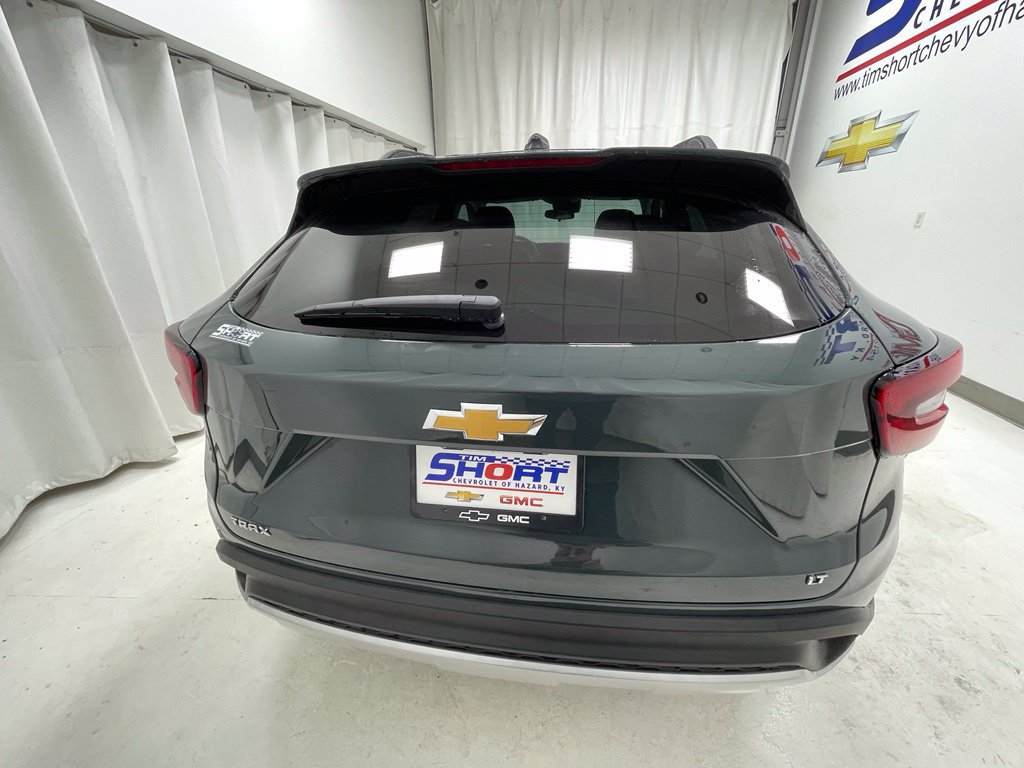 2026 Chevrolet Trax LT - Photo 6