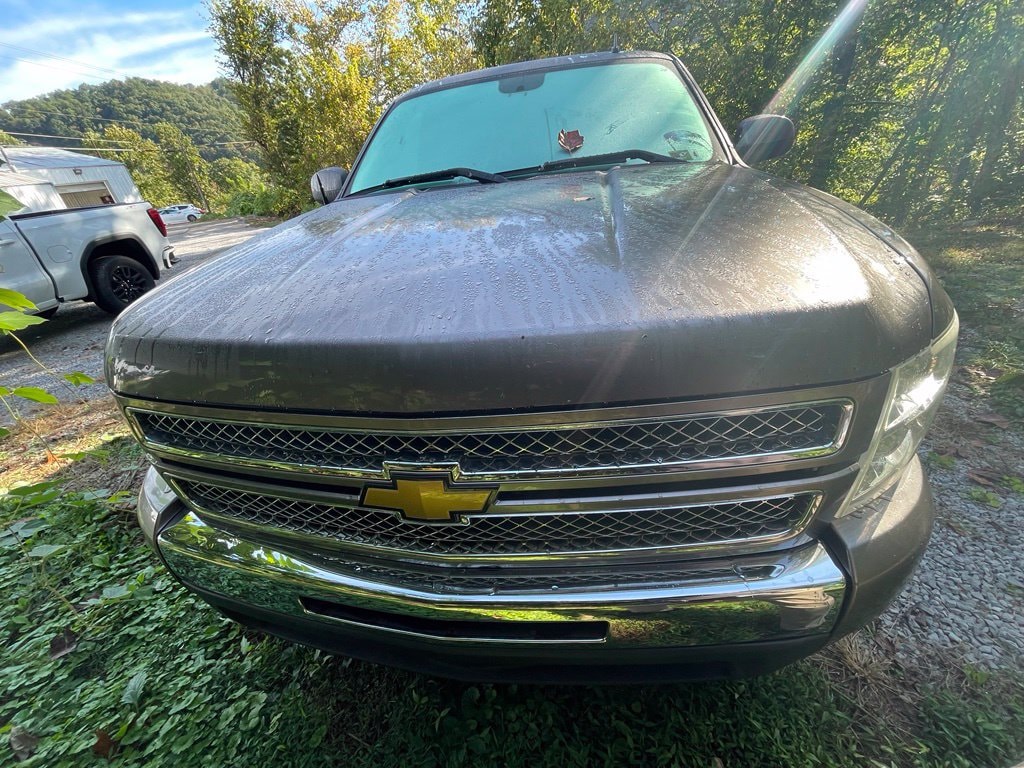 Used 2012 Chevrolet Silverado 1500 LTZ with VIN 1GCPKTE77CF236985 for sale in Hazard, KY