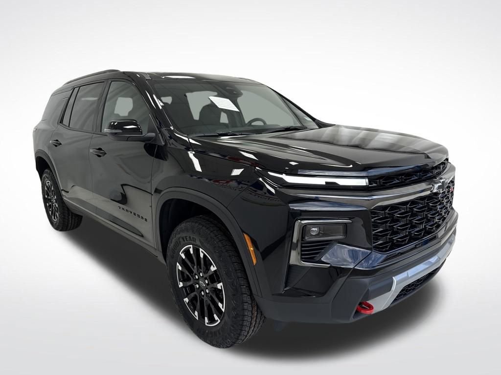 2026 Chevrolet Traverse Z71 photo 2