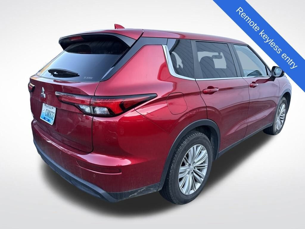 Used 2022 Mitsubishi Outlander ES