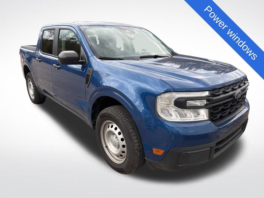 2024 Ford Maverick XL photo 3