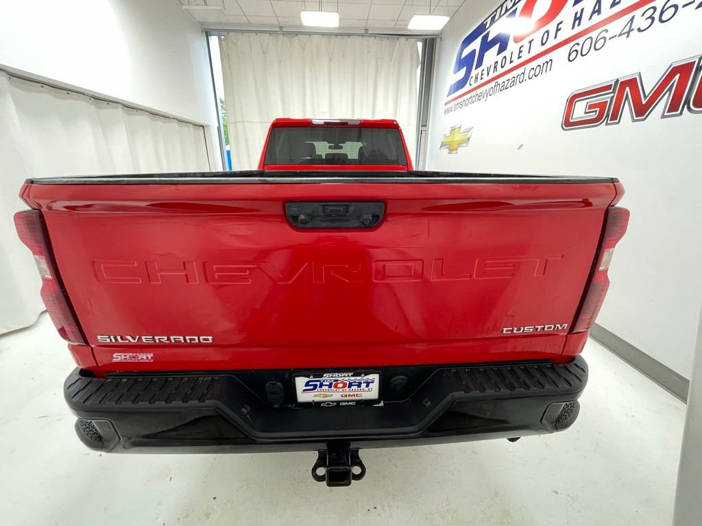 2023 Chevrolet Silverado 2500HD Custom - Photo 5