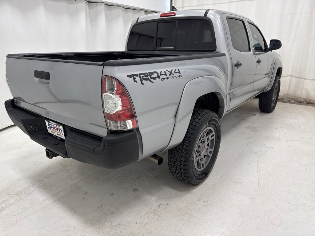 2014 Toyota Tacoma photo 4