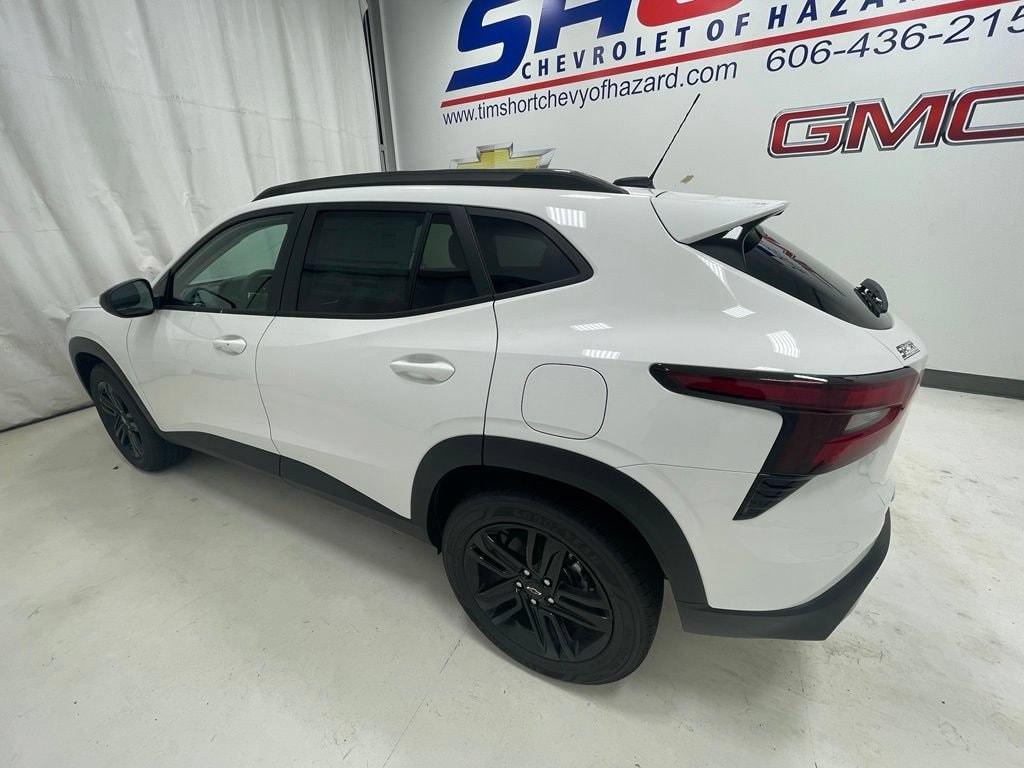 2026 Chevrolet Trax Activ - Photo 8