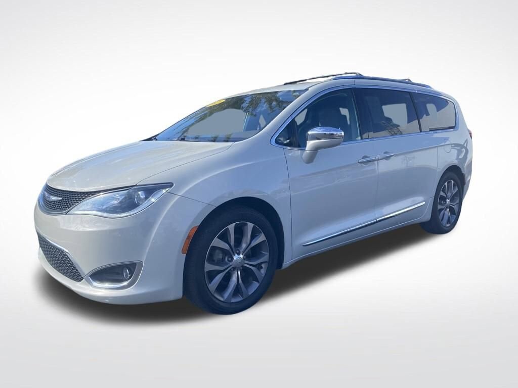Used 2019 Chrysler Pacifica Limited