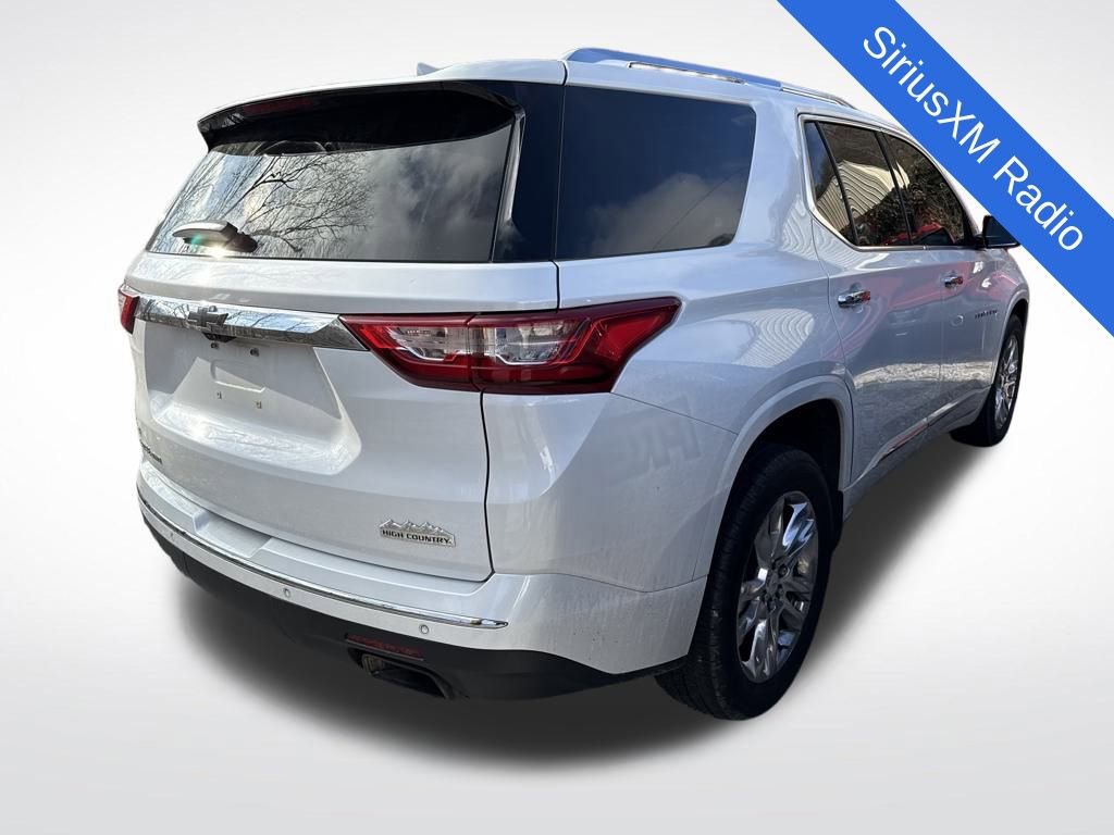 2019 Chevrolet Traverse High Country photo 2