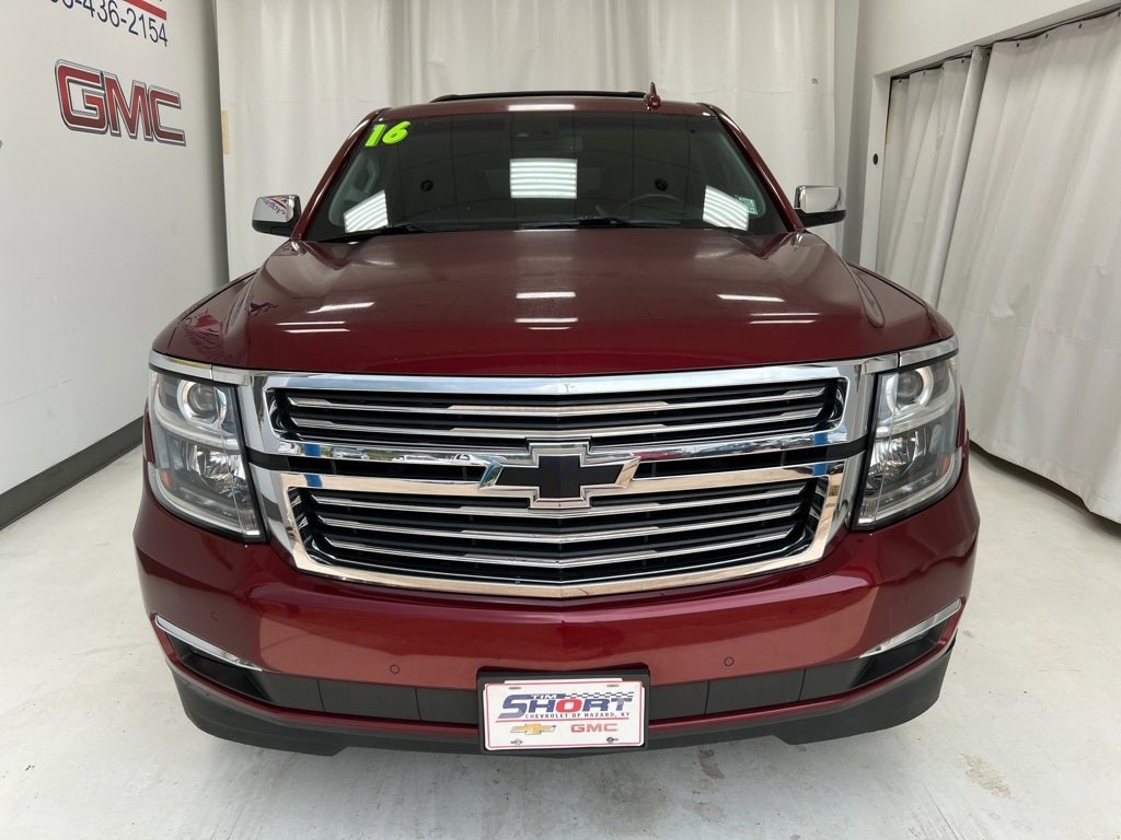 Used 2016 Chevrolet Suburban LTZ with VIN 1GNSKJKC0GR294030 for sale in Hazard, KY