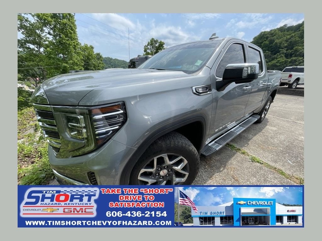 2023 GMC Sierra 4WD Crew Cab Short Box SLT's photo