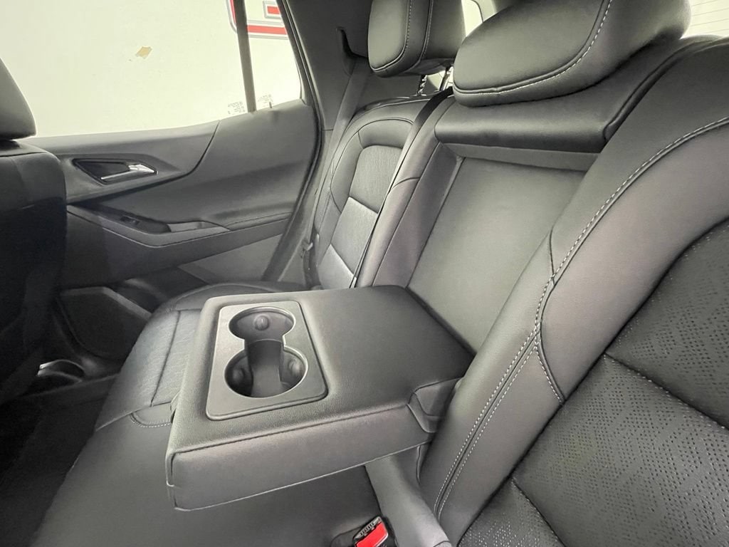 2026 Chevrolet Equinox LT - Photo 13