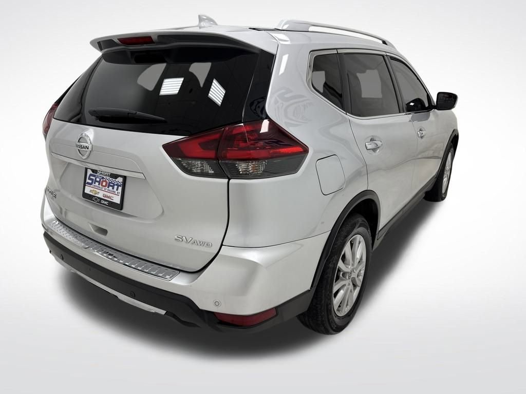 2020 Nissan Rogue SV photo 4