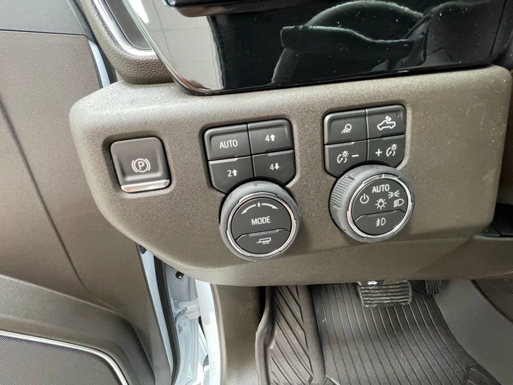 2026 Chevrolet Silverado 1500 LTZ - Photo 16