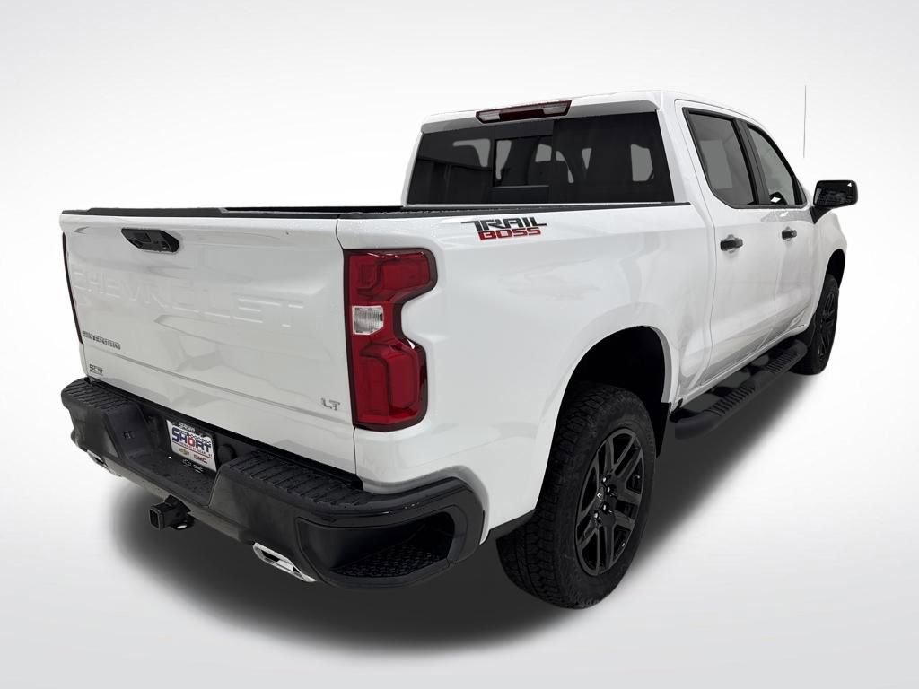 2026 Chevrolet Silverado 1500 LTZ photo 3