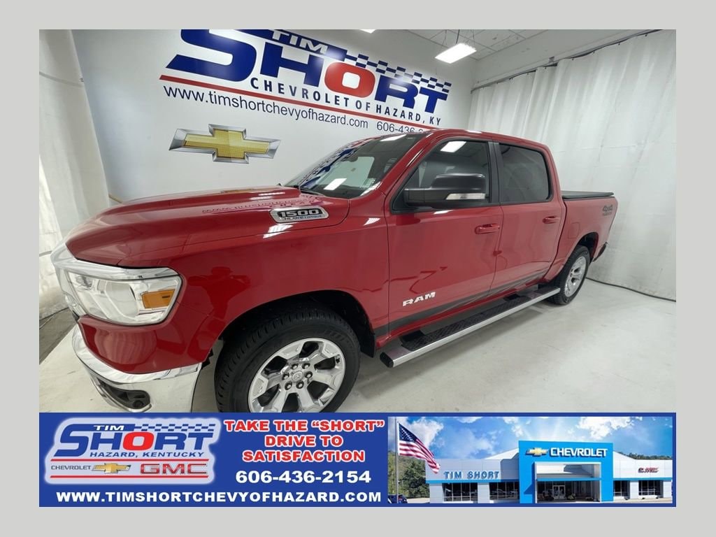 2022 RAM 1500 Big Horn/Lone Star 4x4 Crew Cab 5'7's photo