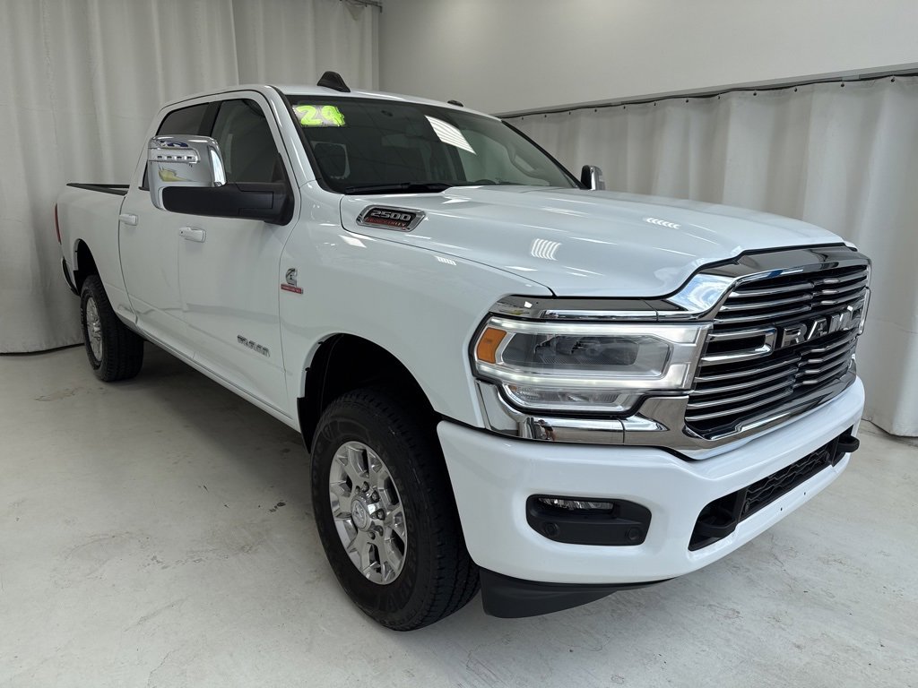 2024 Ram 2500 Laramie photo 3
