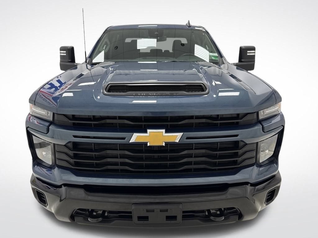 New 2026 Chevrolet Silverado 2500 HD Custom Truck