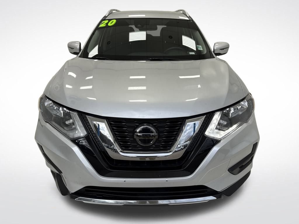 2020 Nissan Rogue SV photo 2