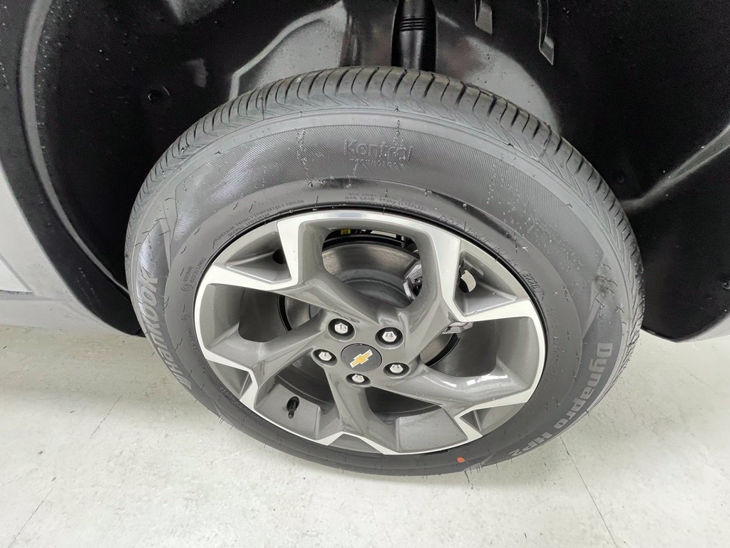 2026 Chevrolet Trax LT - Photo 9