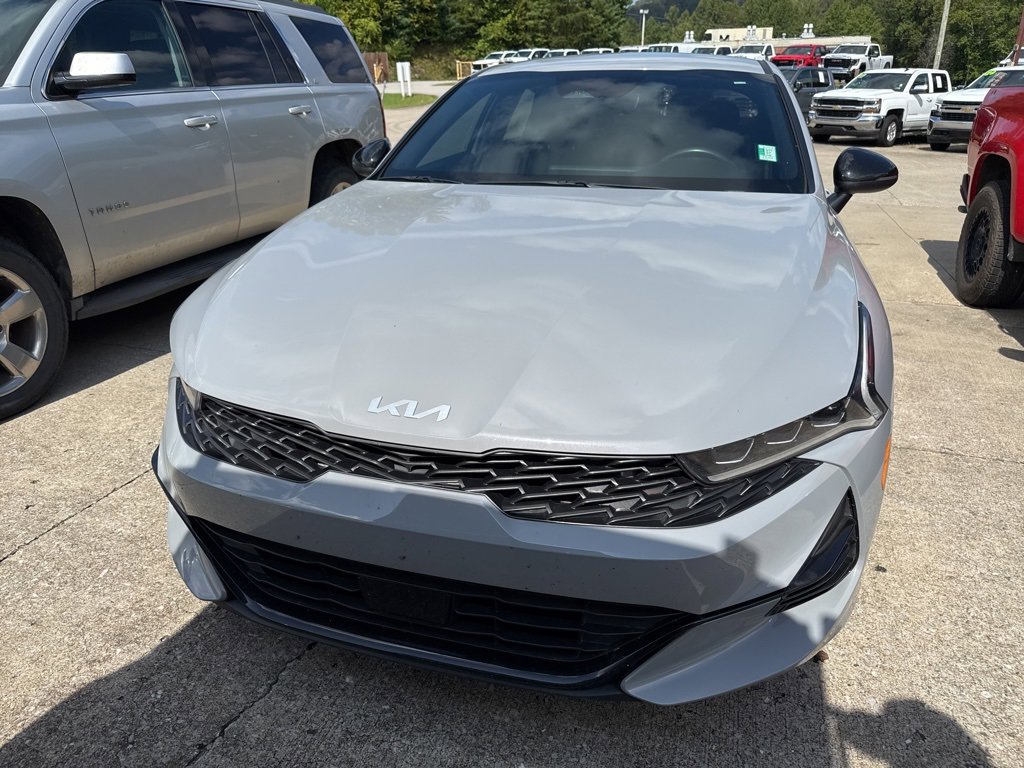 2023 Kia K5 GT-Line photo 2