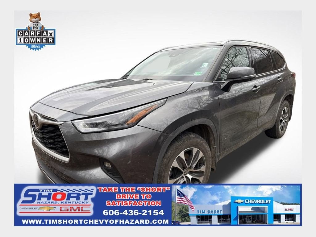 2022 Toyota Highlander XLE's photo