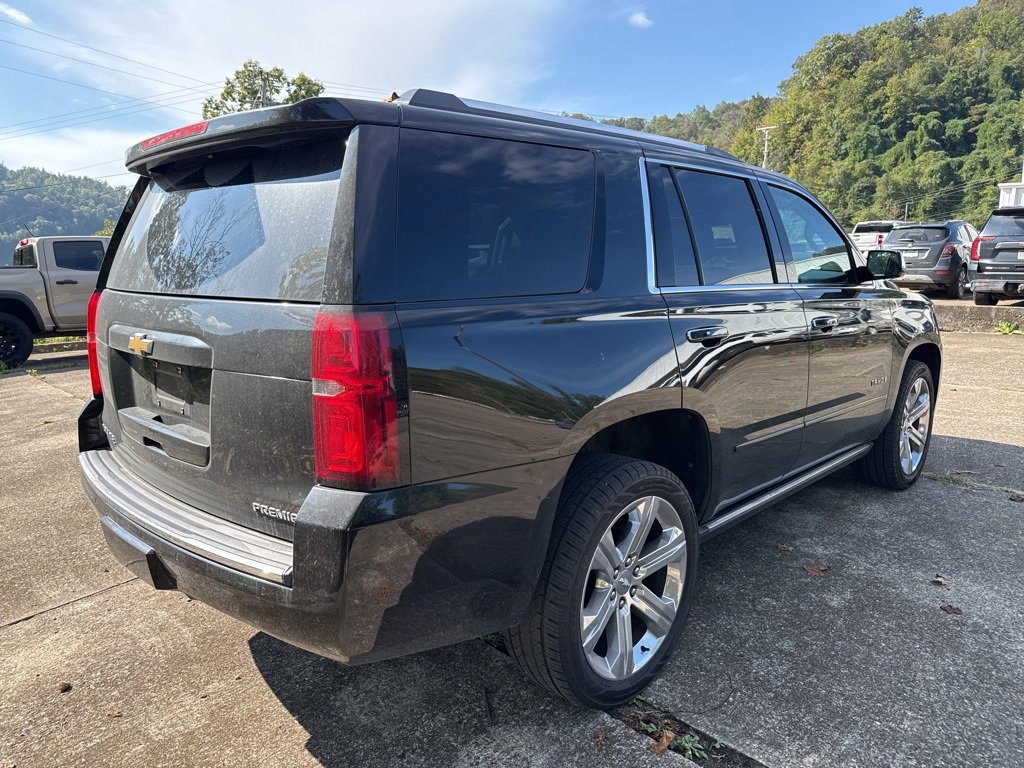 2020 Chevrolet Tahoe Premier photo 2