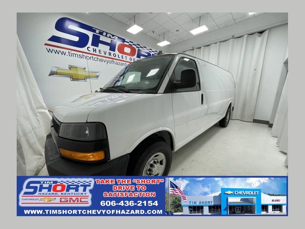 2023 Chevrolet Express 2500 Extended Work Van HD's photo
