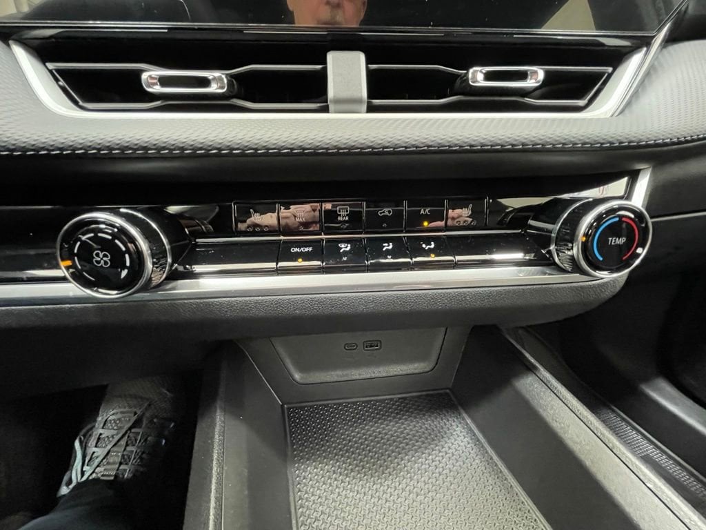 2026 Chevrolet Equinox LT - Photo 15