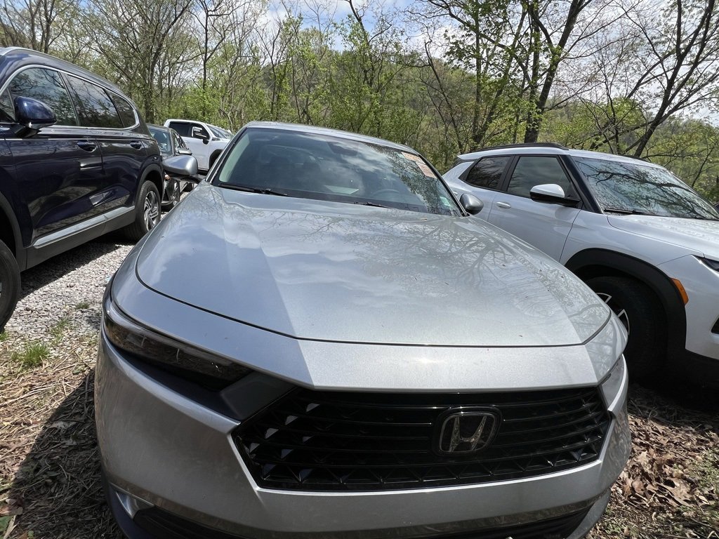 Used 2024 Honda Accord EX with VIN 1HGCY1F33RA079816 for sale in Hazard, KY