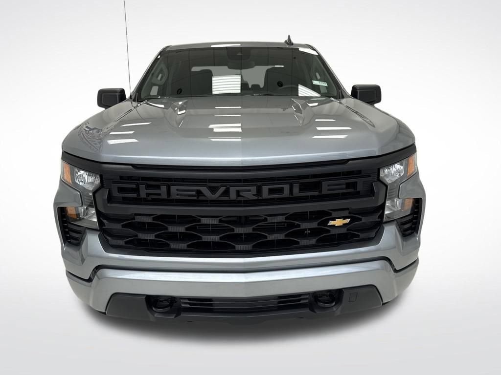 New 2026 Chevrolet Silverado 1500 Custom Truck